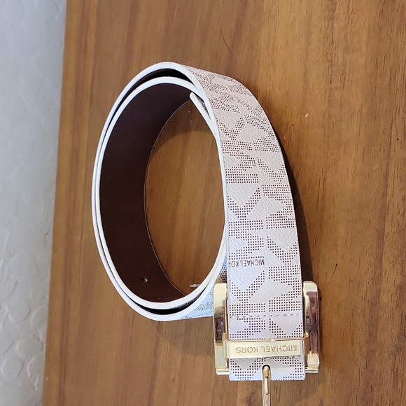 Michael Kors Belt White Synthetic Leather Patterned Gold Tone Buckle Size Medium - Picture 8 of 10
